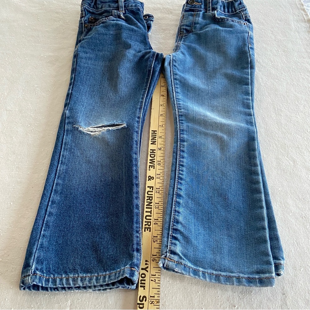 Cat & Jack and The Children’s Place Bundle of 5 Pairs of Size 5 and 5T Jeans - Picture 16 of 16